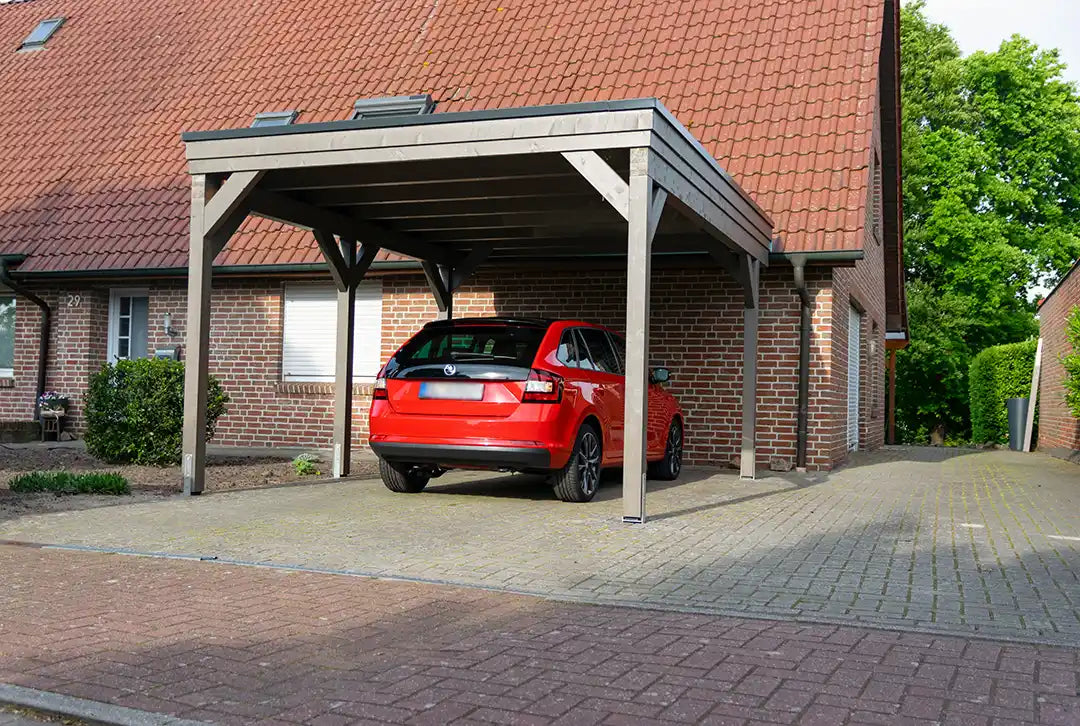 Carport met plat dak van hout 400x900cm met zijwand