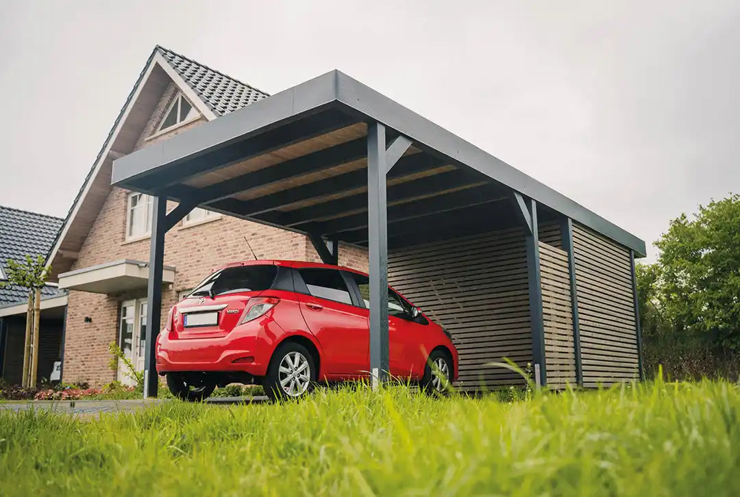 Carport met plat dak van hout 400x900cm met zijwand