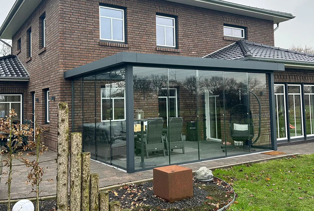 Terrasoverkapping plat dak 4x3m muuruitbreiding