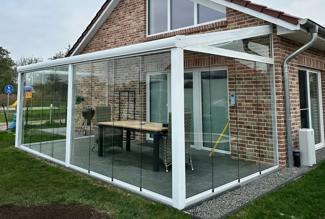 Koude wintertuin aluminium 700x250cm dubbel web wit