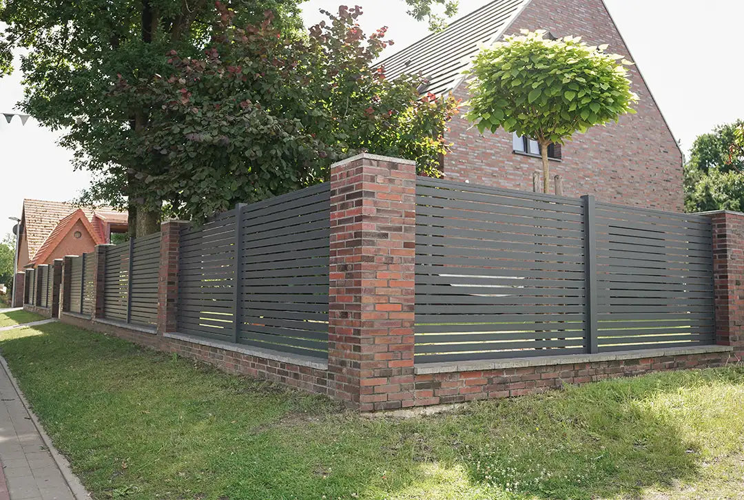 Aluminium lattenhekwerk antraciet