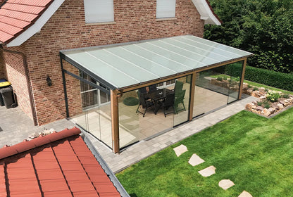 Terrasoverkapping van gelijmd hout, muurverlenging