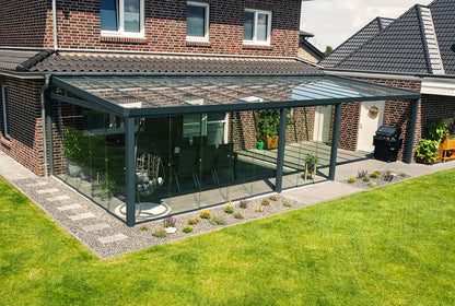 Terrassenüberdachung aus Aluminium für den Wandanbau