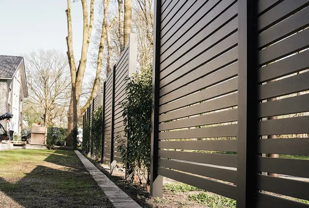 Aluminium lattenhekwerk zwart