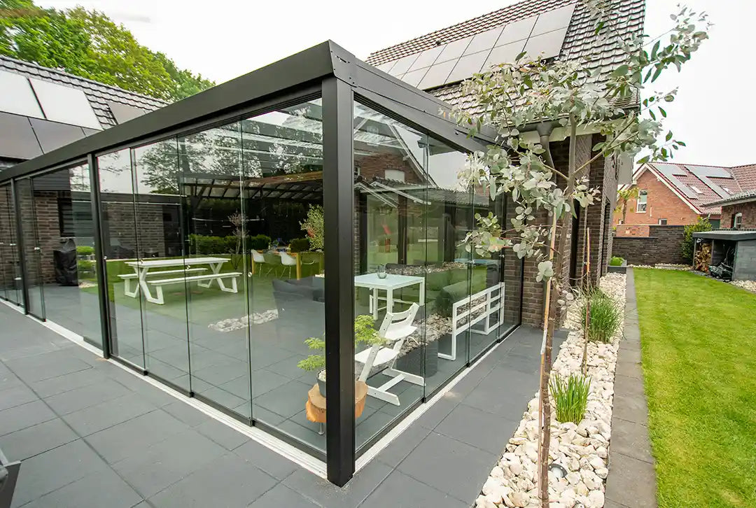 Terrassenüberdachung Aluminium 700x400cm VSG schwarz